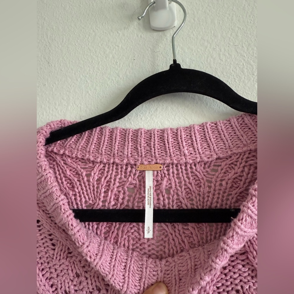 FREE PEOPLE SWEATER - Picture 5 of 6